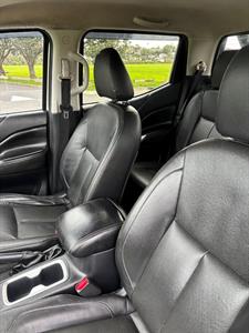 2019 Nissan Navara - Thumbnail