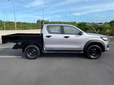 2020 Toyota Hilux - Thumbnail