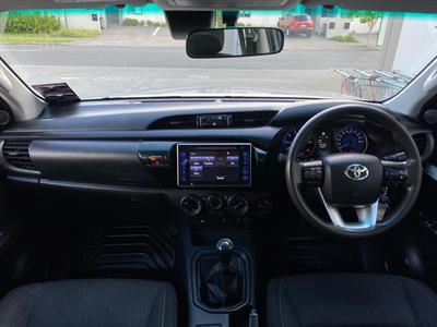 2020 Toyota Hilux - Thumbnail