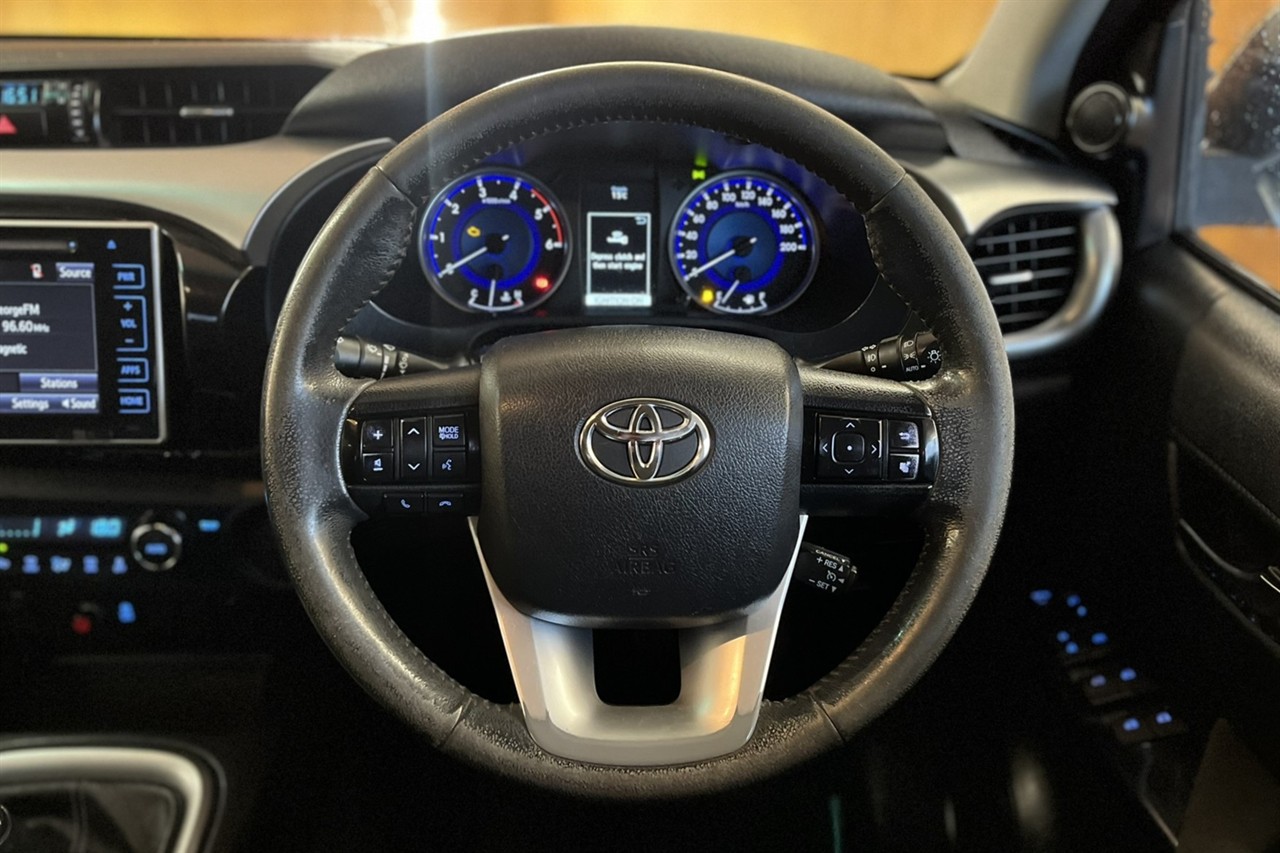 2016 Toyota Hilux