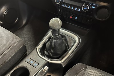 2016 Toyota Hilux - Thumbnail