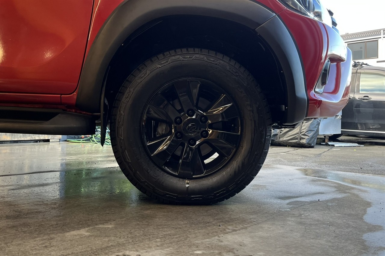 2016 Toyota Hilux