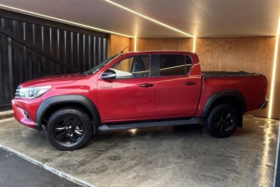 2016 Toyota Hilux - Thumbnail