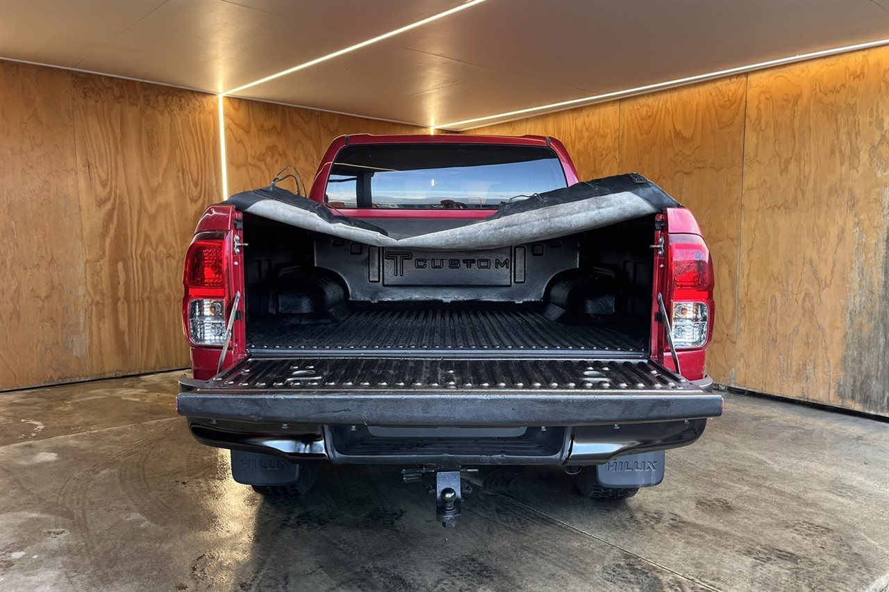 2016 Toyota Hilux