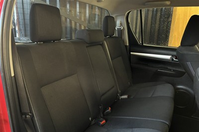 2016 Toyota Hilux - Thumbnail