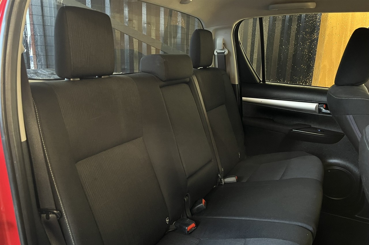2016 Toyota Hilux