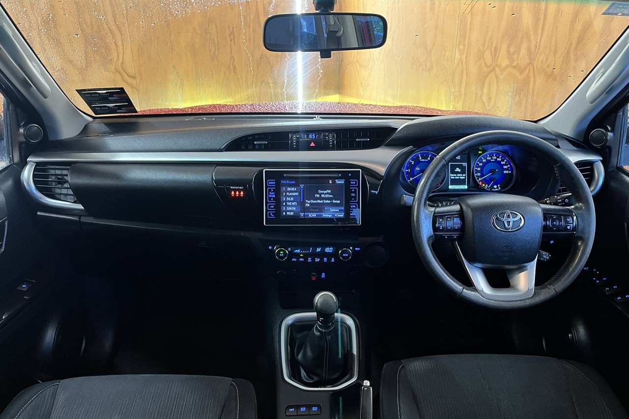 2016 Toyota Hilux