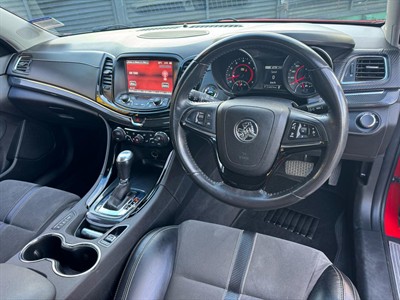 2016 Holden COMMODORE - Thumbnail