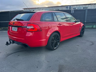 2016 Holden COMMODORE - Thumbnail