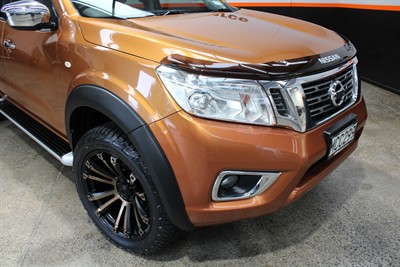 2019 Nissan Navara - Thumbnail