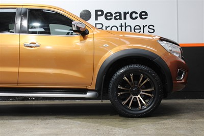 2019 Nissan Navara - Thumbnail
