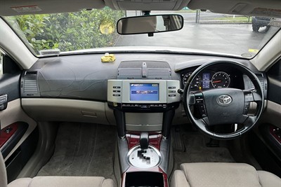 2004 Toyota Markx - Thumbnail