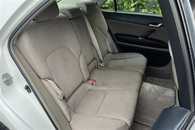 2004 Toyota Markx - Thumbnail