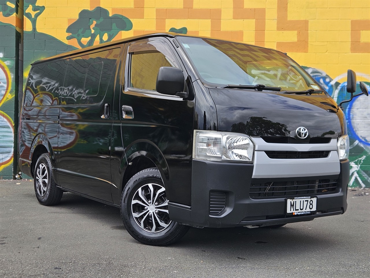2015 Toyota Hiace