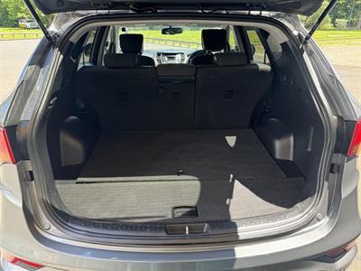 2016 Hyundai SANTA FE - Thumbnail