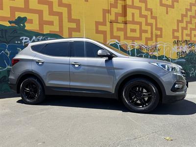 2016 Hyundai SANTA FE - Thumbnail