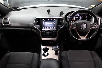 2016 Jeep Grand Cherokee - Thumbnail