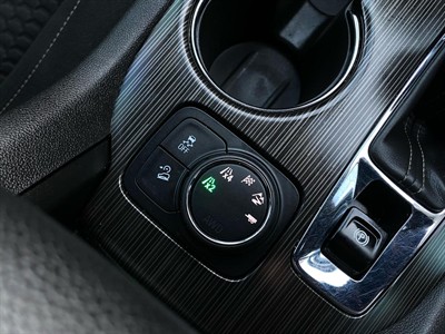 2018 Holden Acadia - Thumbnail