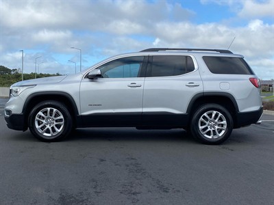 2018 Holden Acadia - Thumbnail