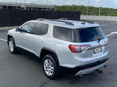 2018 Holden Acadia - Thumbnail