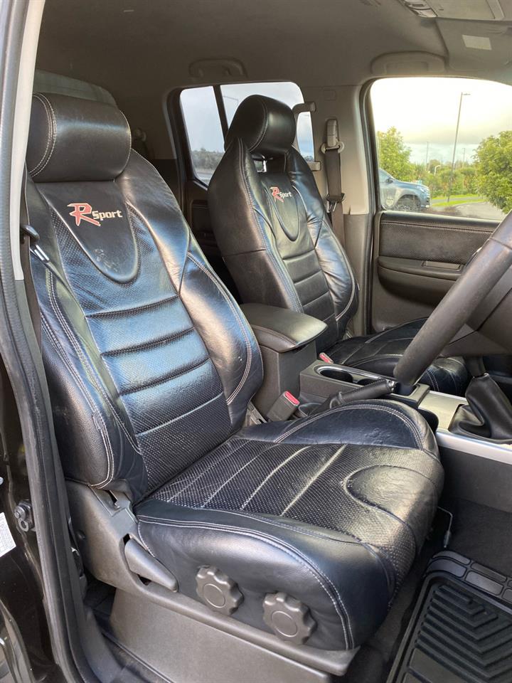 2011 Nissan Navara