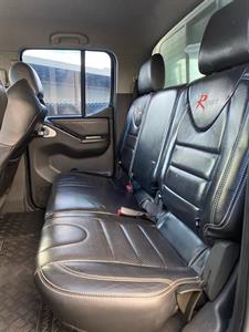 2011 Nissan Navara - Thumbnail