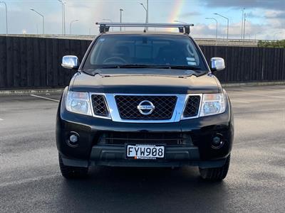 2011 Nissan Navara - Thumbnail