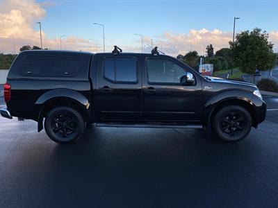 2011 Nissan Navara - Thumbnail