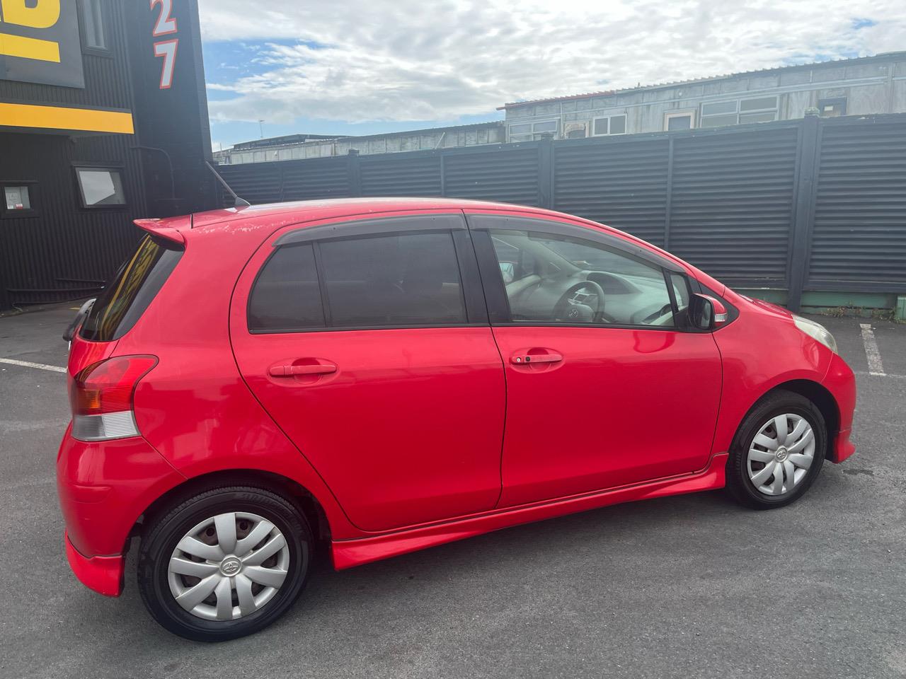 2010 Toyota Vitz