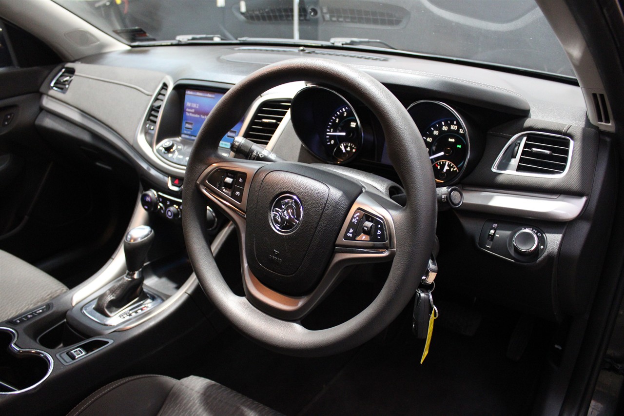 2017 Holden COMMODORE