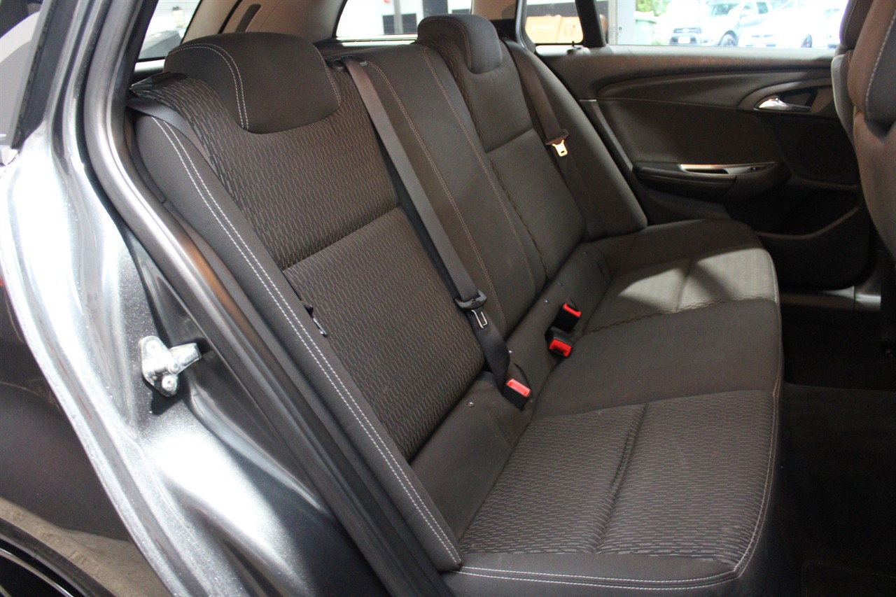 2017 Holden COMMODORE