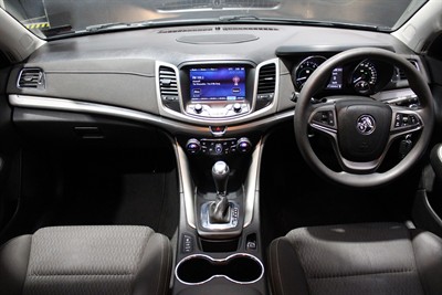 2017 Holden COMMODORE - Thumbnail