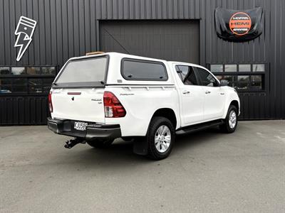 2017 Toyota Hilux - Thumbnail