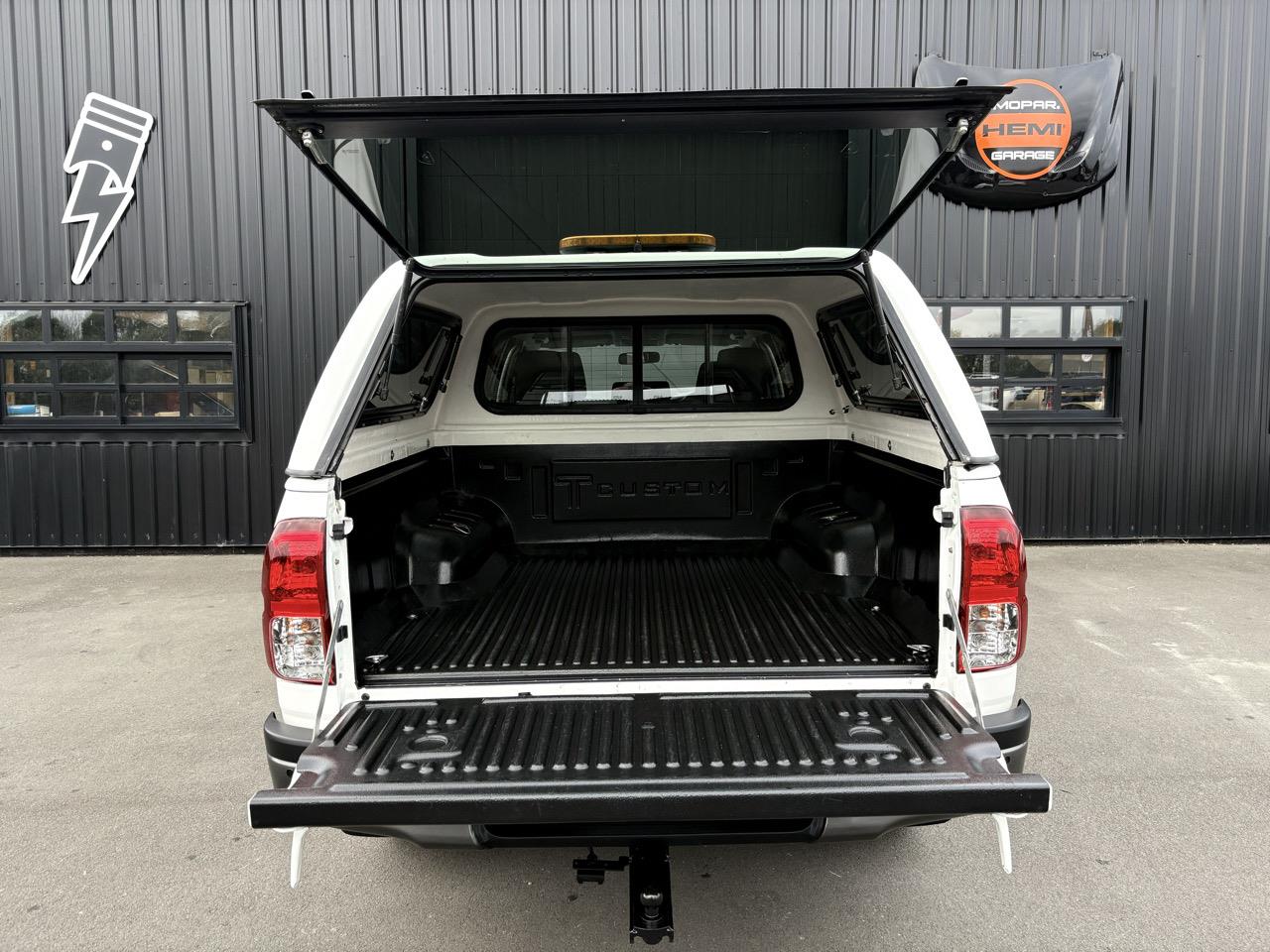 2017 Toyota Hilux