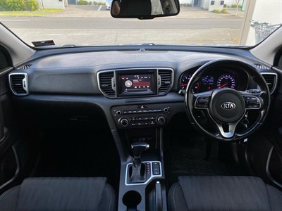 2017 Kia SPORTAGE - Thumbnail