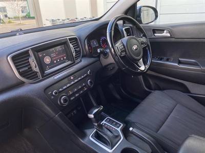 2017 Kia SPORTAGE - Thumbnail