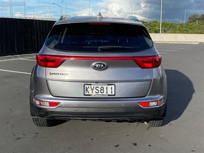 2017 Kia SPORTAGE - Thumbnail