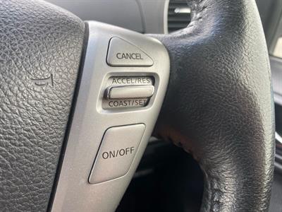 2015 Nissan SERENA - Thumbnail