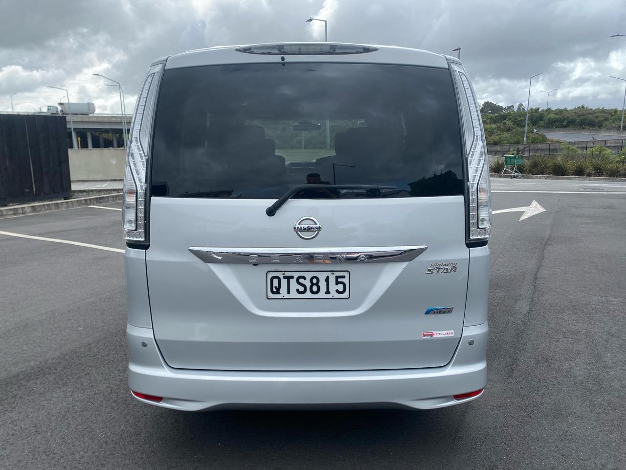 2015 Nissan SERENA