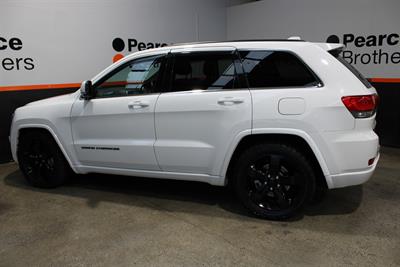 2014 Jeep Grand Cherokee - Thumbnail