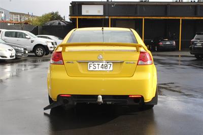 2011 Holden COMMODORE - Thumbnail