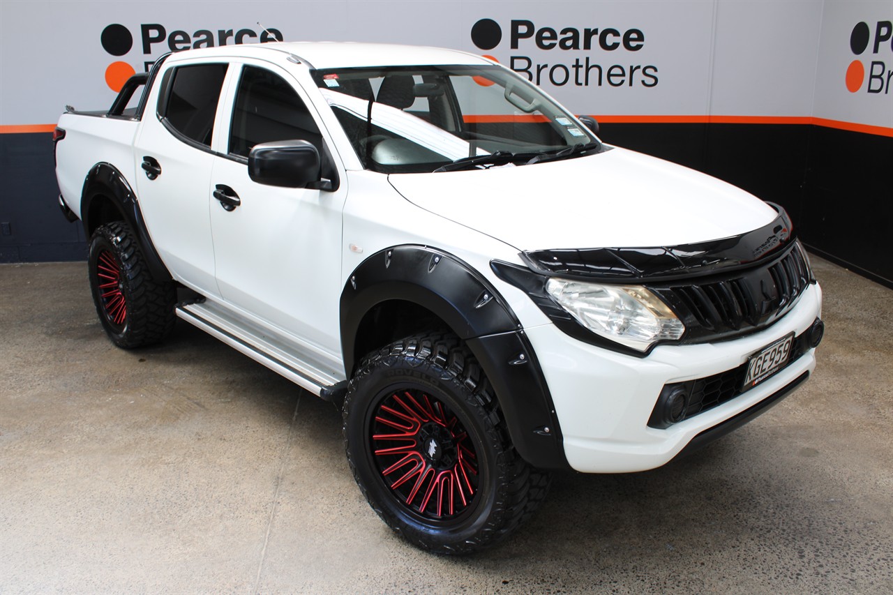 2017 Mitsubishi Triton