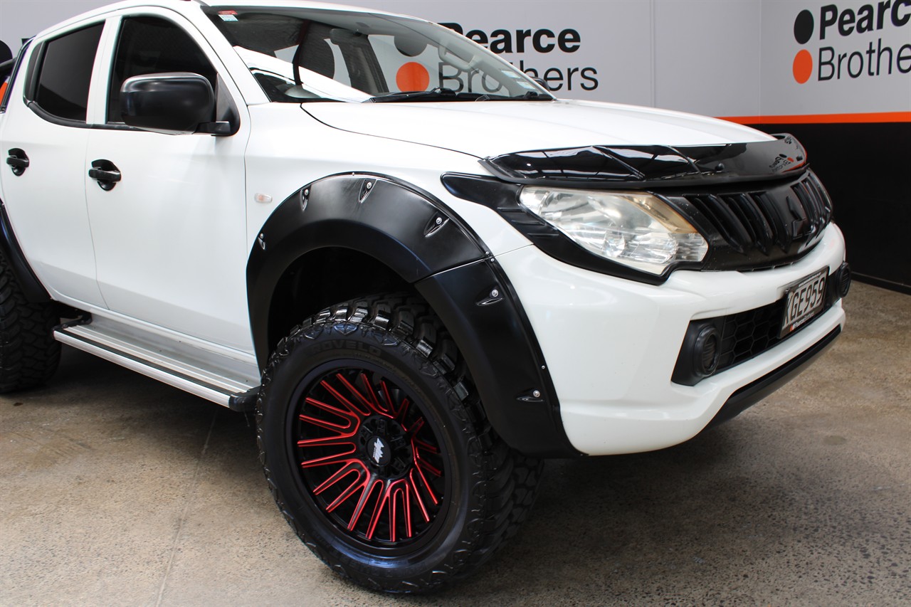 2017 Mitsubishi Triton