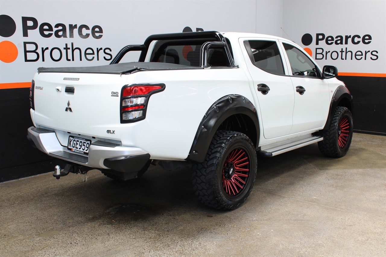 2017 Mitsubishi Triton