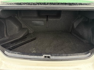 2013 Toyota Sai - Thumbnail