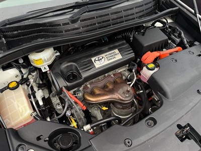 2013 Toyota Sai - Thumbnail