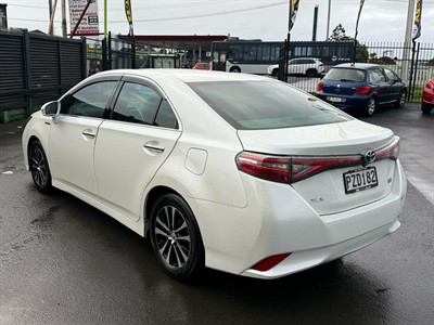2013 Toyota Sai - Thumbnail