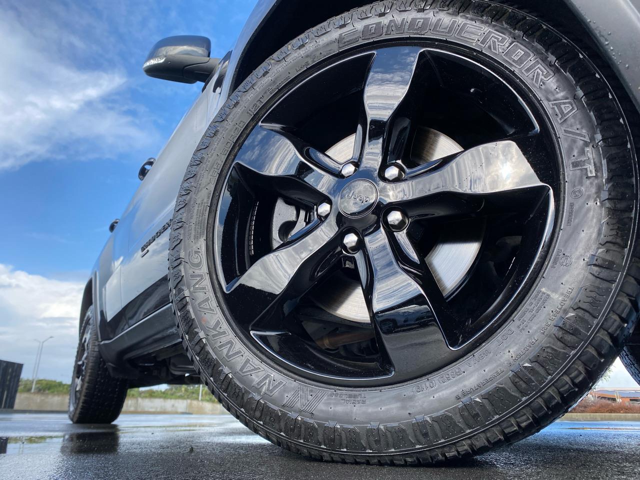 2014 Jeep GRAND CHEROKEE