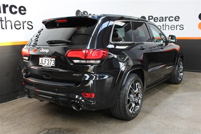 2015 Jeep Grand Cherokee - Thumbnail
