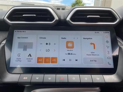 2025 MG ZS - Thumbnail